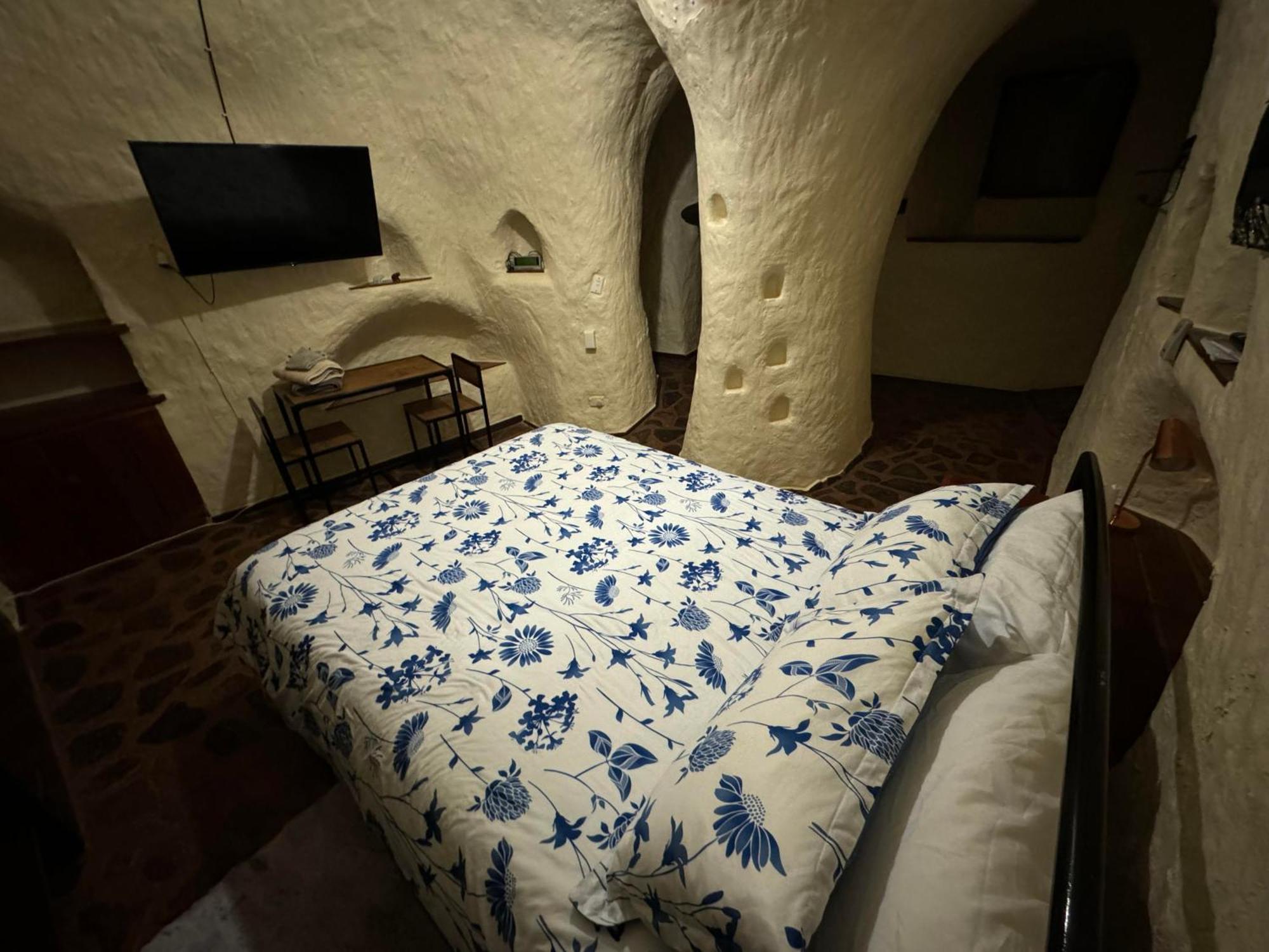 Di'S Dugouts Hotel Coober Pedy Exterior foto